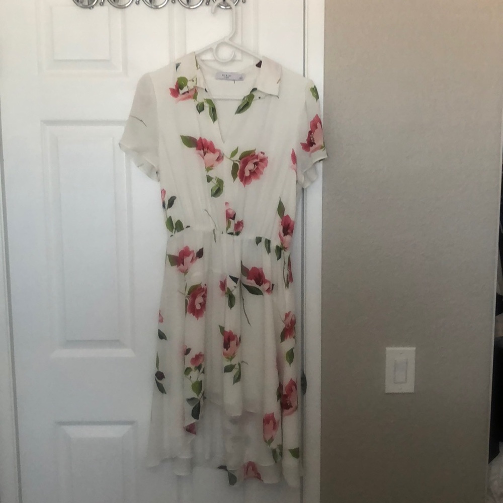 Ali and Jay floral dress - size L